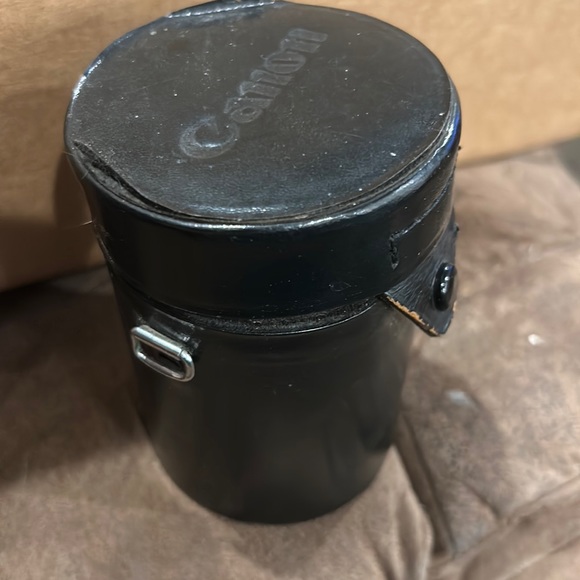 Vintage Canon camera lenses - Picture 1 of 4